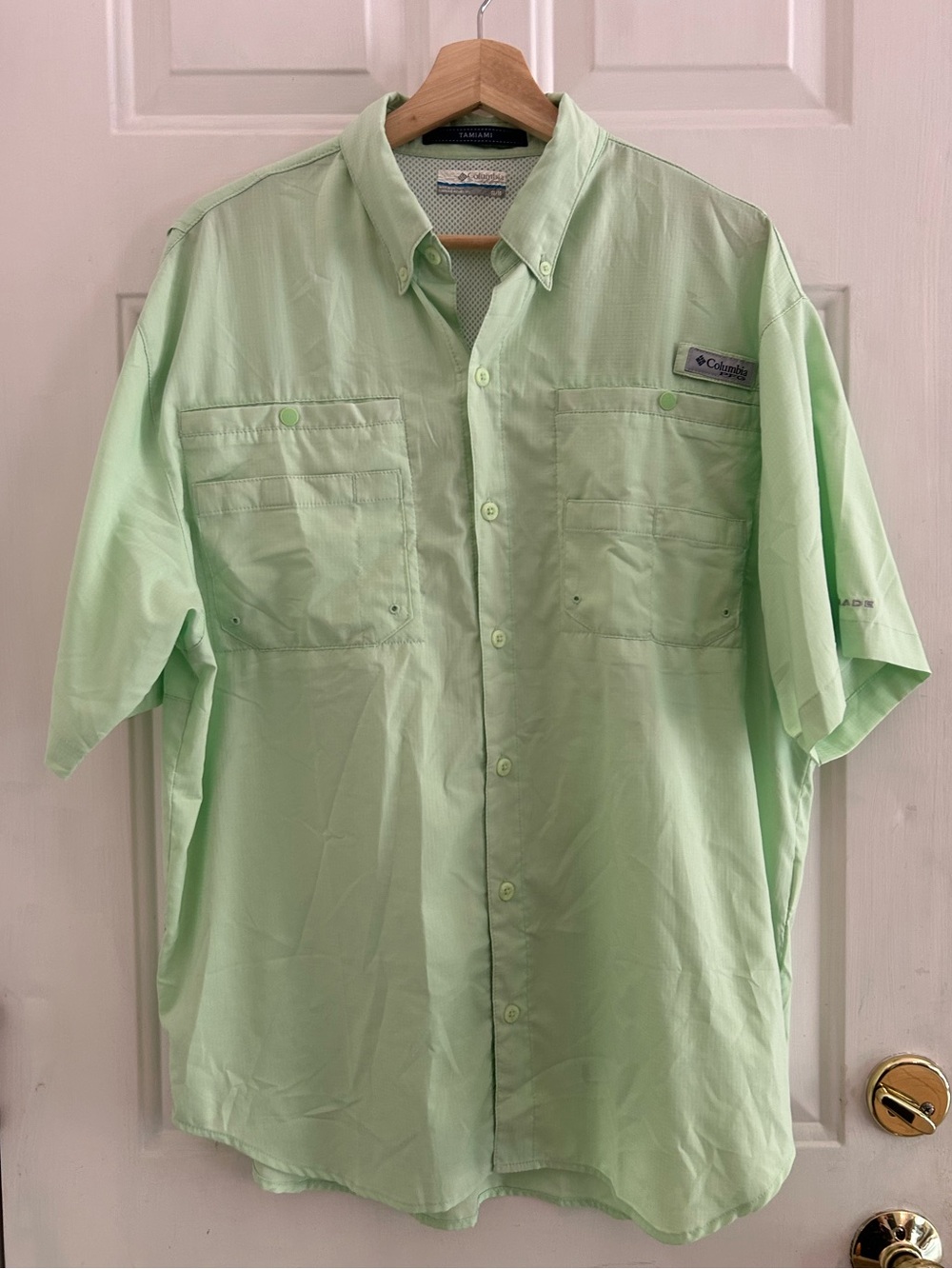 Columbia PFG Men’s Fishing/ Outdoors Short-Sleeve Button-Down Shirt - Pale Green
